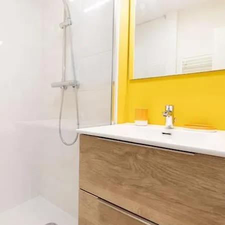 Amadeo Vue Panoramique Cathedrale Clermont-Ferrand