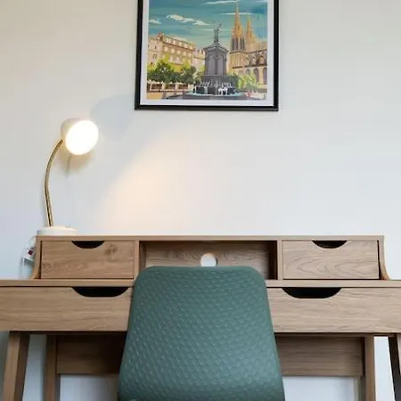 Lägenhet Amadeo Vue Panoramique Cathedrale Clermont-Ferrand