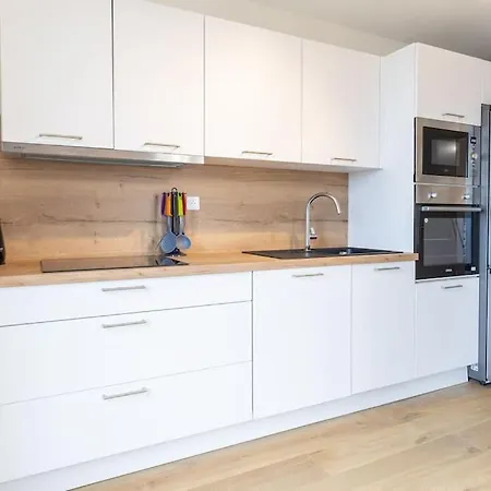 Amadeo Vue Panoramique Cathedrale